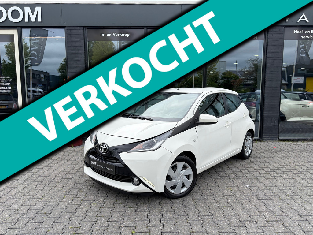 Toyota Aygo 1.0 VVT-i x-cite 54398456-0.jpg | DVW Automotive